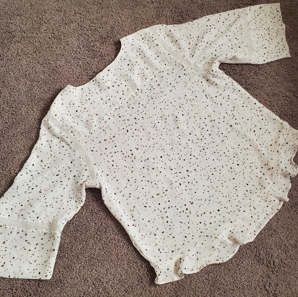 Apt 9 Ruffle top, large - Picture 8 of 12